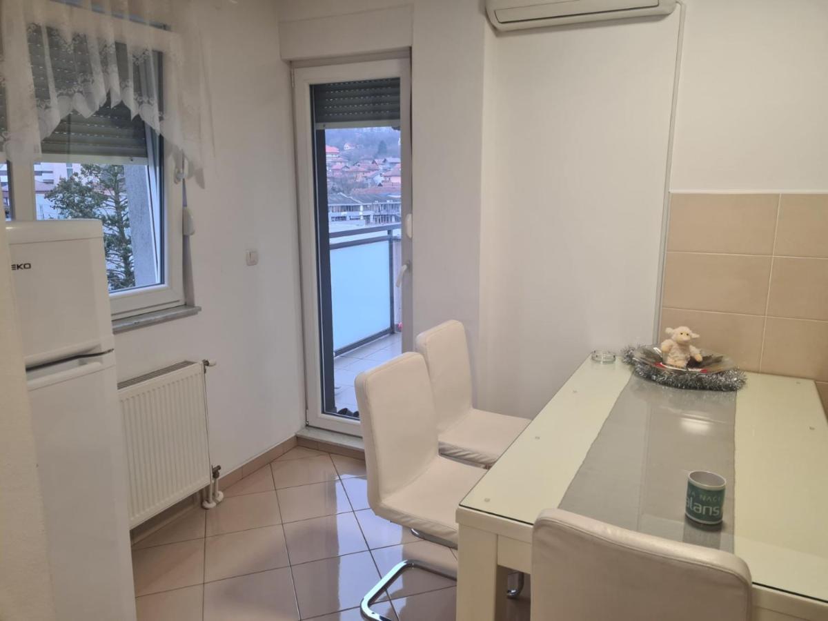 Apartament Apartman Bella Doboj Zewnętrze zdjęcie